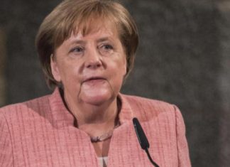 Migrant crisis could threaten Germany's government (Details)