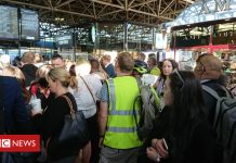 Commuters in St Albans ‘kick at gates’ in Thameslink delays (Details)