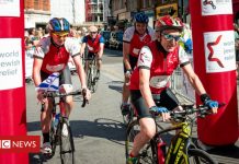 Kindertransport refugee who fled Nazis retraces journey (Details)