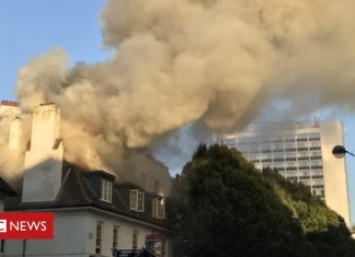 Large fire damages pub near London Euston station (Details)