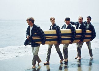 10 sizzling albums to listen to on the beach this summer (News)