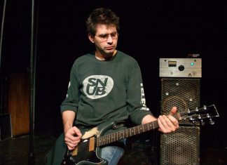 Steve Albini wins $105,000 at World Series of Poker event (News)