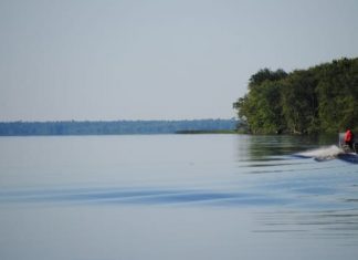 Report: Police investigating float plane crash on Lake Nipissing Saturday