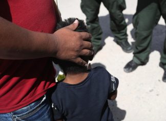 Trump huddles with Republicans as backlash over family separations intensifies (Details)