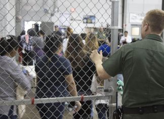 How Trump’s immigration policy is playing out along the Texas border (Details)