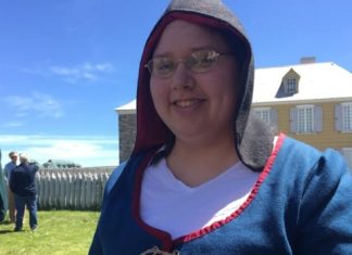 Report: Replica of Mi’kmaq dress first of its type worn at Fortress of Louisbourg since 1700s
