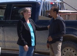 Edmonton: Edson community leaders denounce arson at mosque, offer support