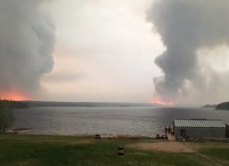 Report: Power restored in 2 fire-evacuated eastern Manitoba First Nations