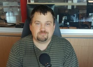 Report: With a little help from his friends: NBCC student graduates despite vision loss