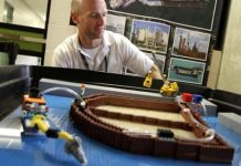 Report: Watch the dredging of toxic Randle Reef explained using Lego