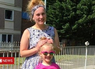 Refugee on her experiences of coming to Britain (Details)