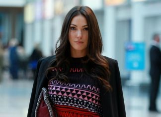 Tributes paid to former ‘Love Island’ contestant Sophie Gradon, who has died aged 32 (News)