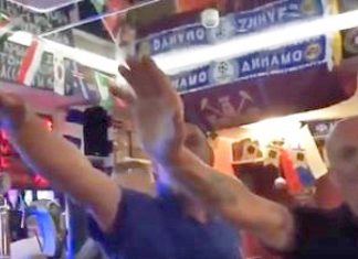 Police hunt UK football fans who performed Nazi salute (Details)