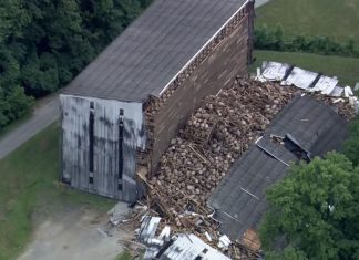 9,000 whiskey barrels crash to ground in warehouse collapse in Kentucky (Details)