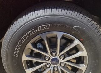 Edmonton: Tires and rims worth $70K stolen from Ford dealership in Wetaskiwin