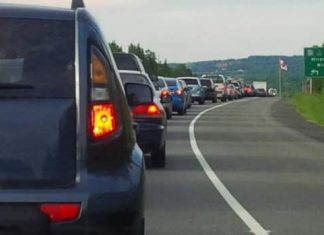 Report: Fredericton starts park-and-ride service to ease construction traffic