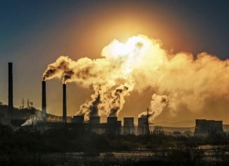 Research: Fossil fuel use can be cut without detrimental impact on life expectancy