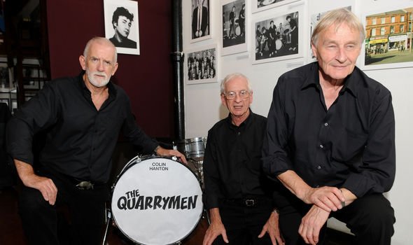 beatles john lennon paul mccartney russia soviet beatles john lennon paul mccartney russia soviet