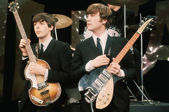 BEATLES PAUL MCCARTNEY JOHN LENNON JESUS POPULAR