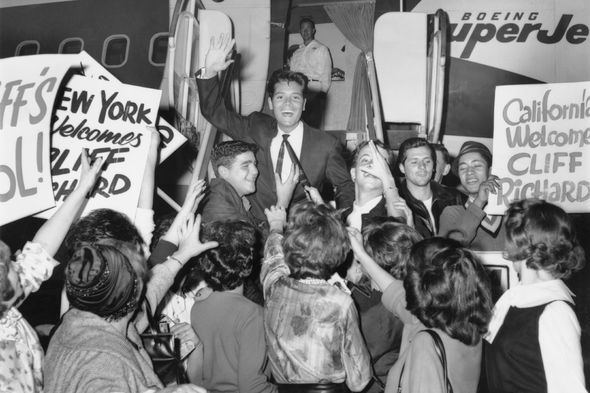 CLIFF RICHARD BEATLES JOHN LENNON PAUL MCCARTNEY