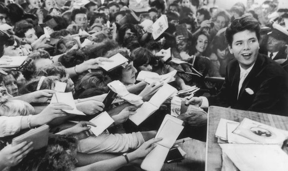 CLIFF RICHARD THE BEATLES US AMERICA FAME MUSIC UK