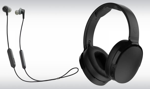 JBL Endurance Run In-Ear Wireless Sport Headphones, Skullcandy Hesh 3 Wireless Over-Ear Headphones